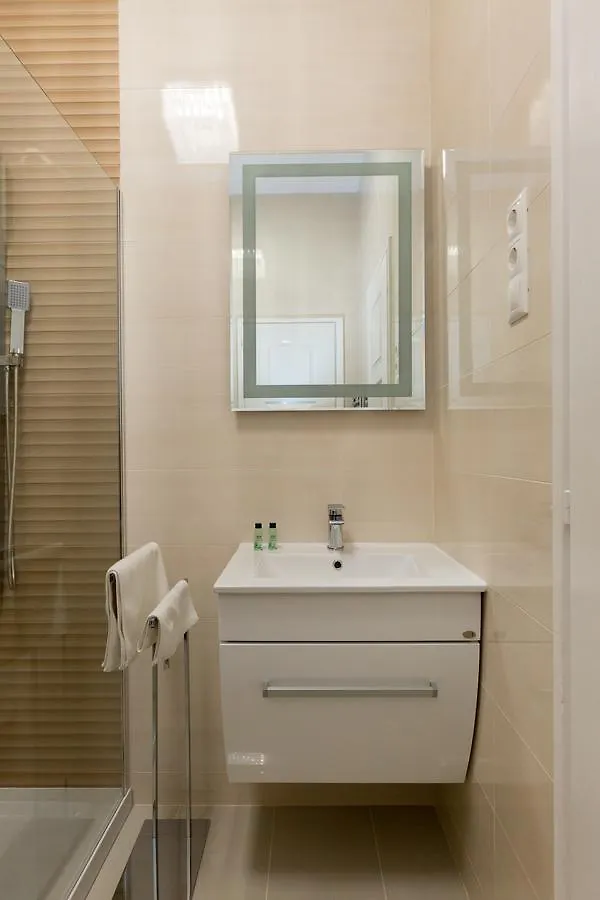 בודפשט Luxury Dream Home In The Absolute Center 0*,  הונגריה